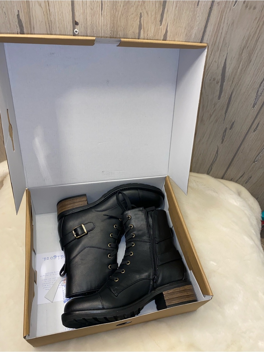 New Indigo Rd Women’s Size 7.5M Black Lace up Boots